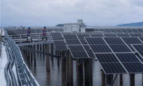 浙江大型光伏項目實現上層發(fā)電與下層水產養(yǎng)殖協調發(fā)展